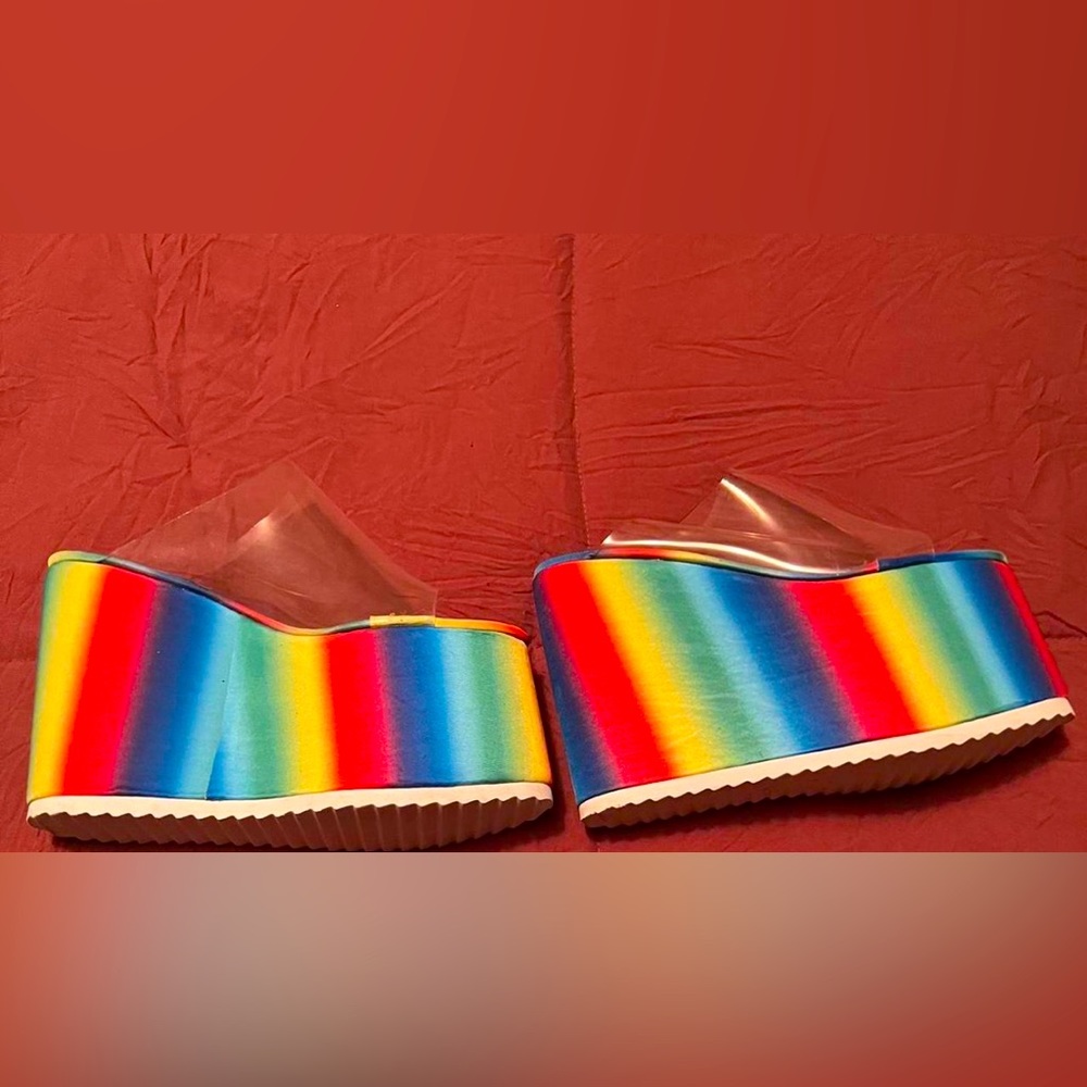 Rainbow Platform Sandals, Brand new, Dolls Kill shoes 🌈❤️